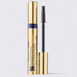 NEW Estée Lauder Sumptuous Extreme Mascara